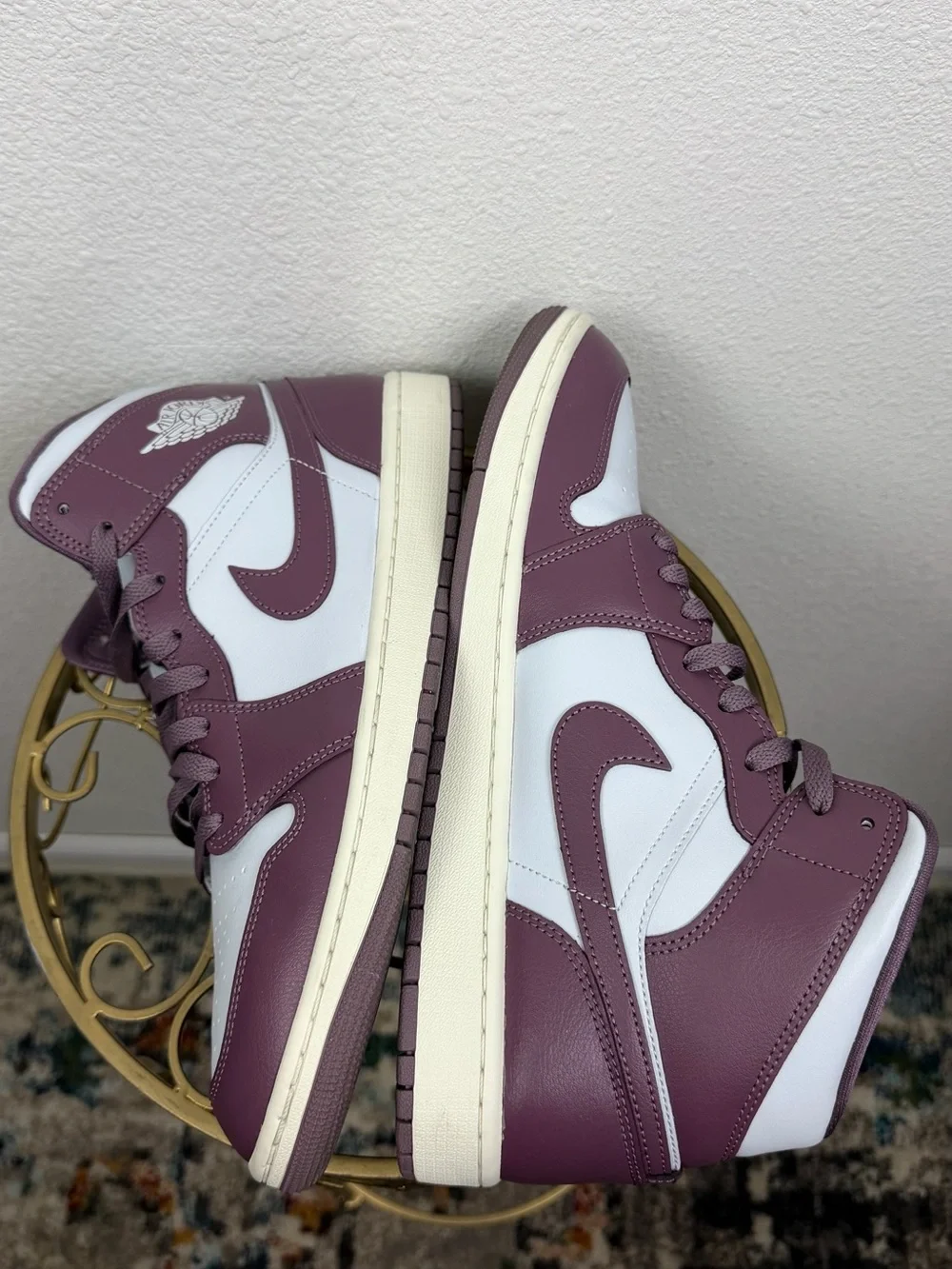 Nike Air Jordan 1 Mid Mauve-Sail UNISEX Size 12 BQ6472-050